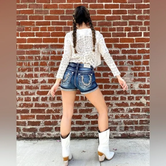 Miss Me Blue Jean Shorts Mid Rise Mid Short size 25 - Picture 3 of 6